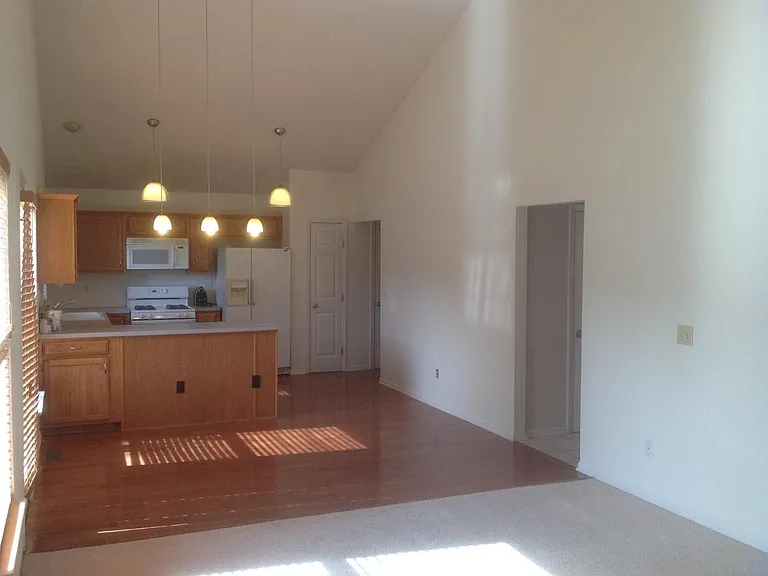 5591 Barney Dr — Photo 3