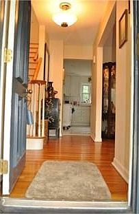 3rd image of 15 Virginia St