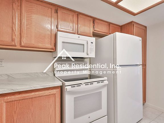 5th image of 3029 Estepa Dr Unit C