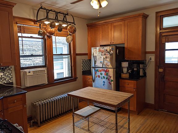 5th image of 5335 W Montrose Ave #2