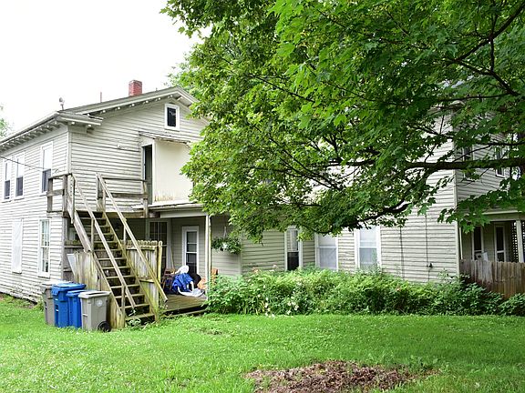 5th image of 869 1/2 Liberty St