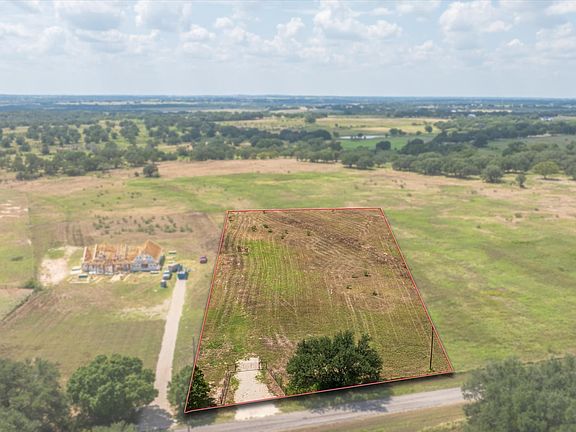 2nd image of 3039 Pear Orchard Rd