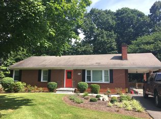 7010 Richland Dr, Lynchburg, VA 24502