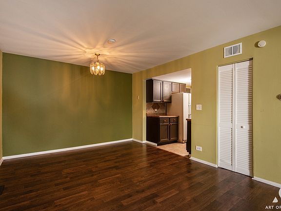 5th image of 1940 Kenilworth Cir APT E