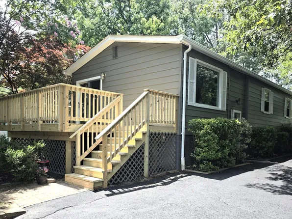 1712 Forestville Rd, Edgewater, MD 21037