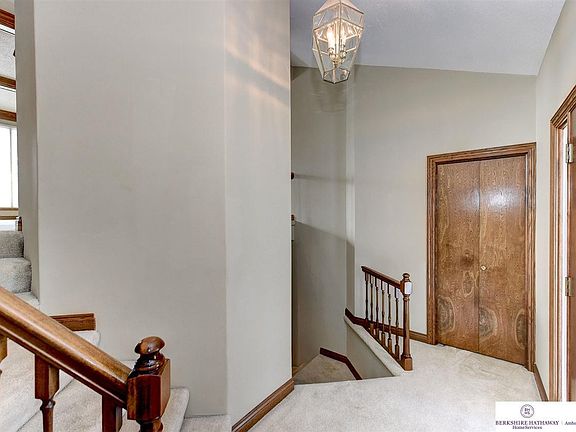 3rd image of 13913 Frederick Ave