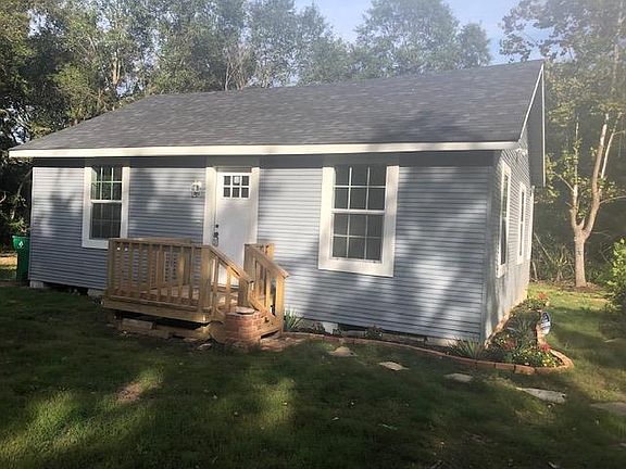 2nd image of 1616 N Link St