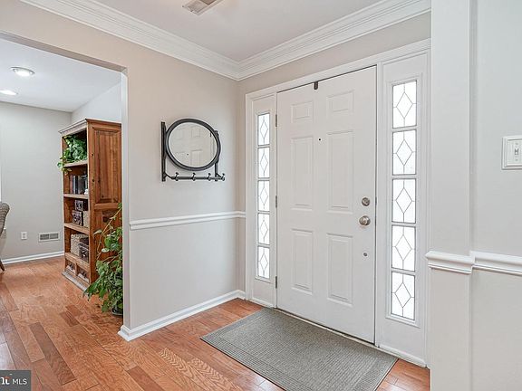 3rd image of 2205 Delancey Way