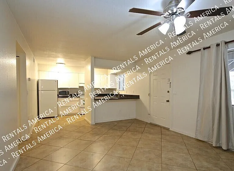 1014 E Spence Ave #108 — Photo 2