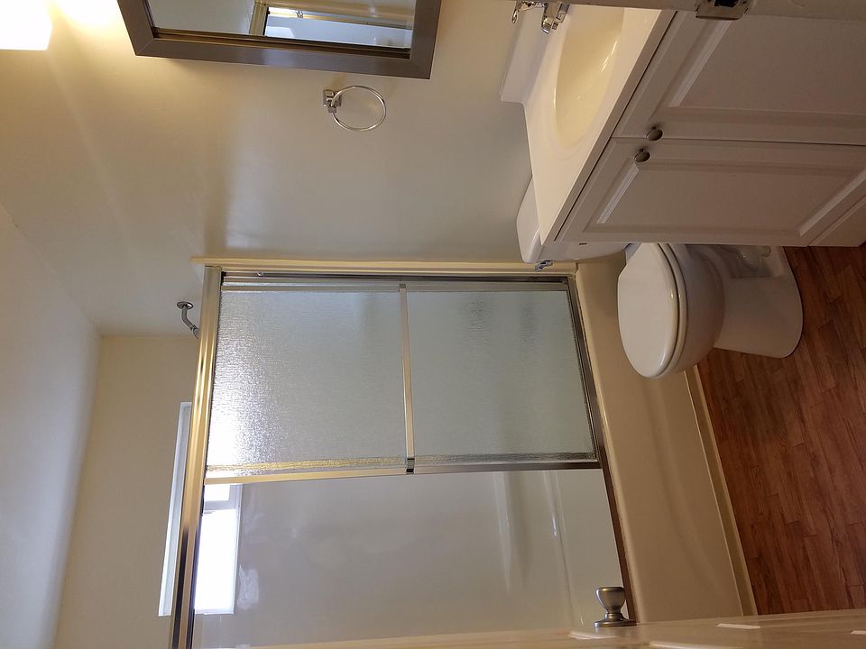 1st image of 585 Geneva Ave APT 4