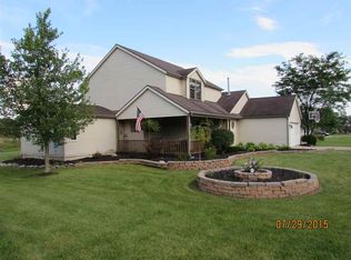 2295 N Spruce Dr, Bluffton, IN 46714