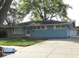 1041 E 7th St, Lockport, IL