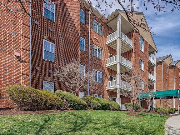 2nd image of 4434 Pheasant Ridge Rd SW Unit 208