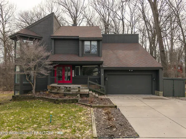 6101 Oakpark Trl, Haslett, MI 48840
