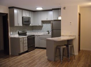 95 Glacier Ave APT 2, Fairbanks, AK 99701