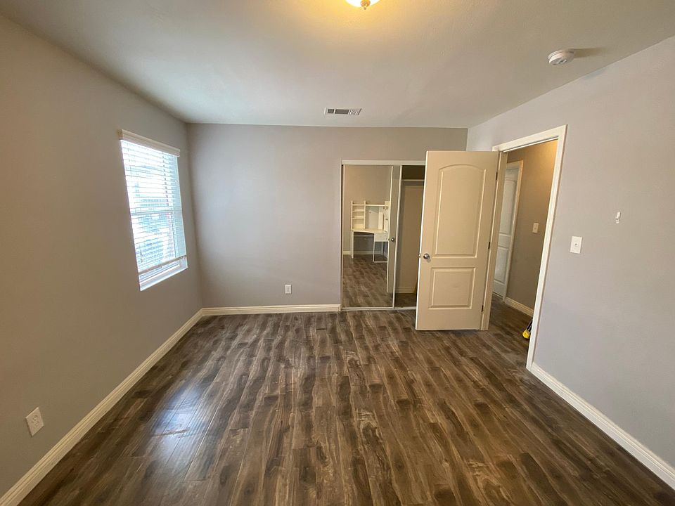 2nd image of 217 S Sandalwood Ave #A