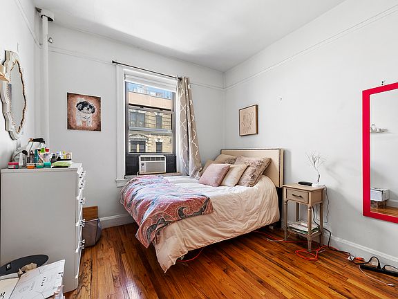 3rd image of 354 E 66th St APT 5E