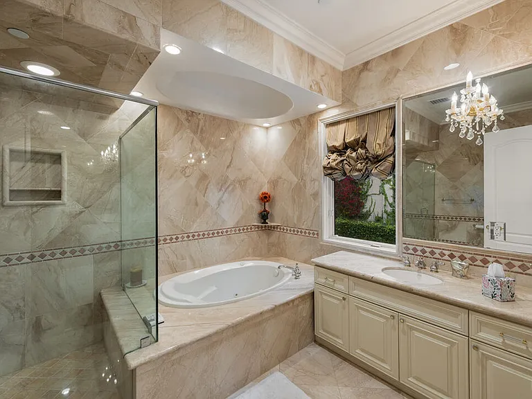 1455 Robmar Dr — Photo 43