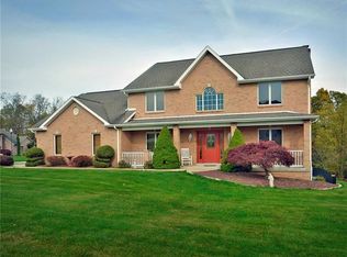 12265 Sedona Dr, North Huntingdon, PA 15642