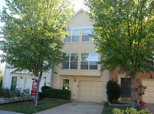 9229 Kristy Dr, Manassas Park, VA