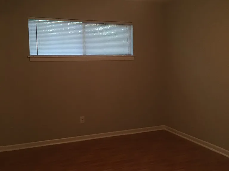 Green Springs Village Apartments - Birmingham, AL — Photo 34