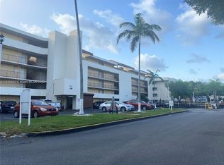 8860 Fontainebleau Blvd APT 506, Miami, FL 33172