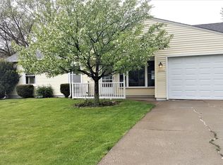 10240 Hyacinth Dr, Orland Park, IL 60462
