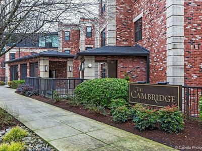 2454 NW Westover Rd UNIT 403, Portland, OR, 97210