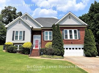 4265 Westbrook Rd, Suwanee, GA 30024