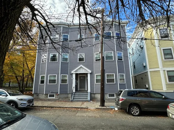 106 Walnut St APT 1, Somerville, MA 02145