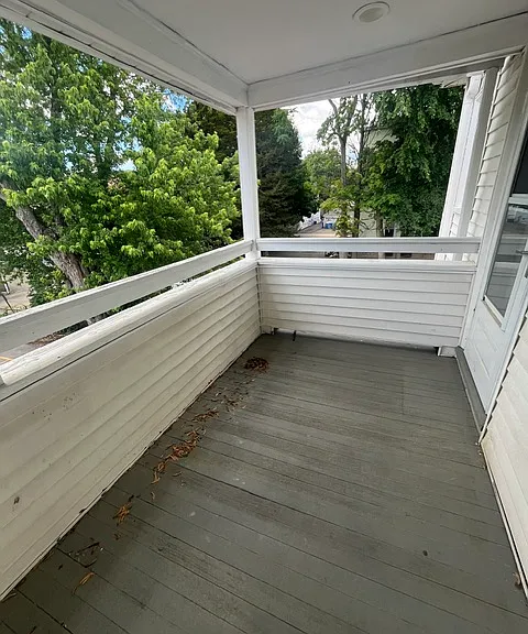 South St — Photo 3