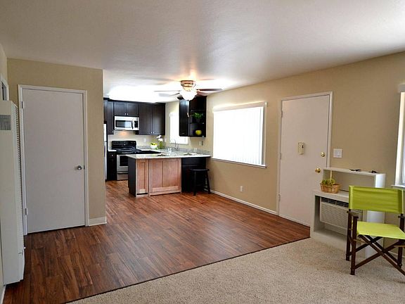 3rd image of 7373 Fallenleaf Ln