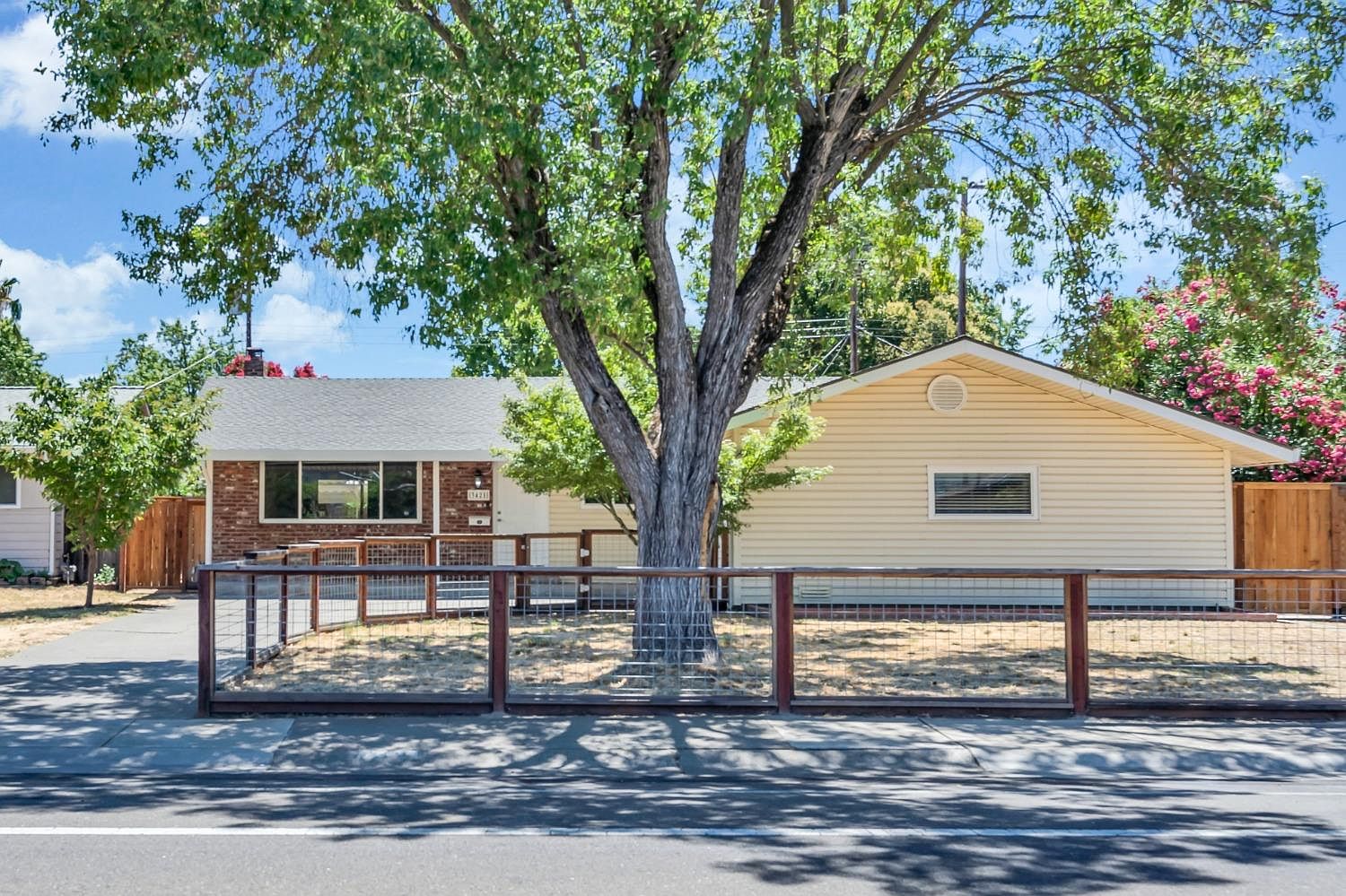 3421 Rosemont Dr, Sacramento, CA 95826 Zillow