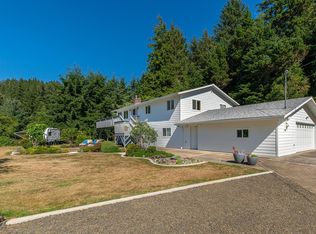 737 SW Schooner Creek Rd, Lincoln City, OR