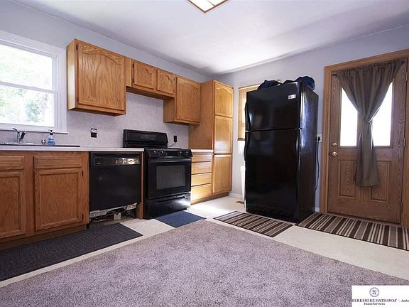 4th image of 5320 Orchard Ave