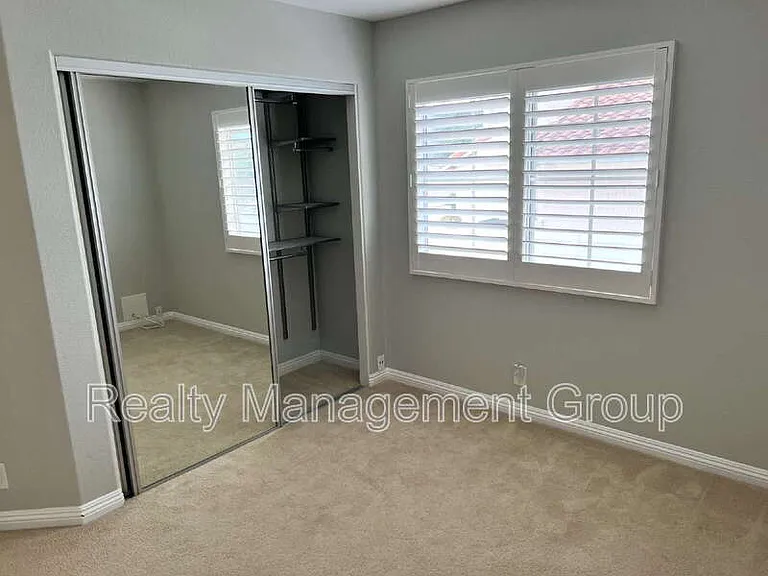 1161 Paseo Primavera — Photo 20