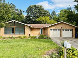 506 Stevens Ct, Dundee, IL 60118