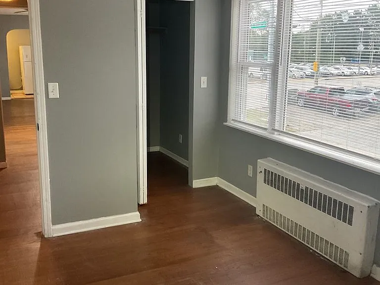 101 W Willow Dr — Photo 14