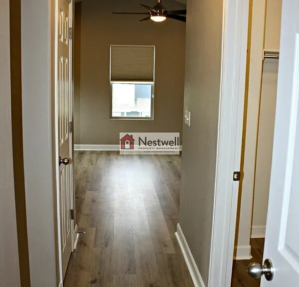 10221 S Clarks Hill Dr — Photo 7