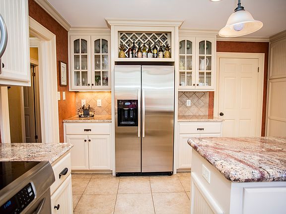 Refridgerator