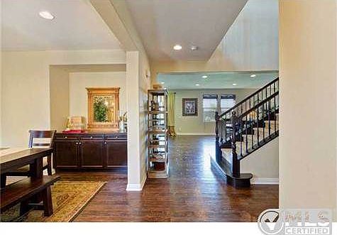 5th image of 8455 Ednalyn Ln