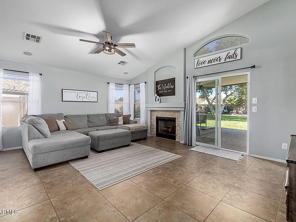 4th image of 21911 N 74TH Drive