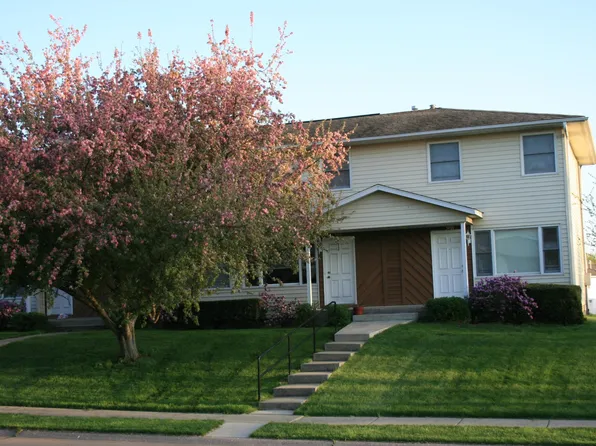 3021 W 35th St, Davenport, IA 52806