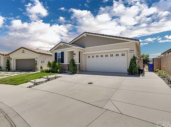 3rd image of 3557 Tansy Way