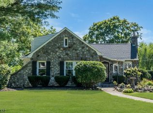 9 Musconetcong Ave, Stanhope, NJ 07874
