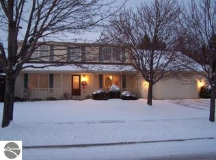 1333 Crestwood Dr, Mount Pleasant, MI 48858