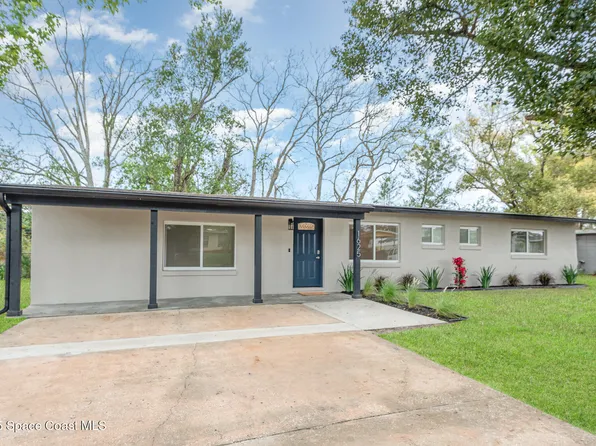 1625 Country Ln, Titusville, FL 32780