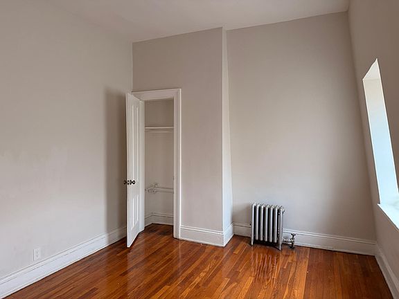 4th image of 355 Plainfield Ave #6A
