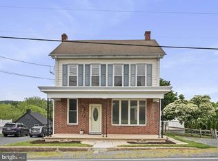 667 Poplar St, Denver, PA 17517