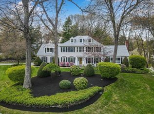 21 Bridle Path, Walpole, MA 02081